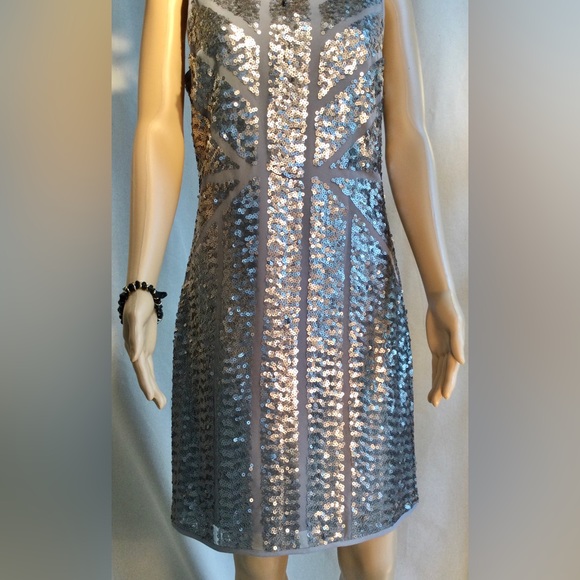Vince Camuto grey/silver sequined shift midi dress. Size 6, NWT. Sophisticated - Picture 3 of 15